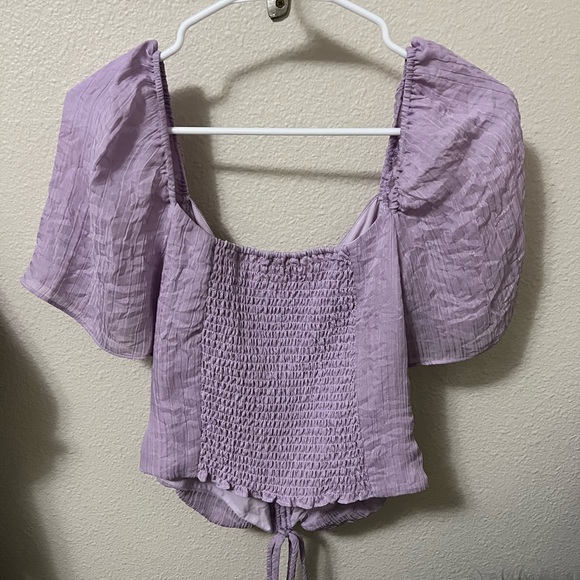 WAYF Gathered Top  *MAKE AN OFFER* - Picture 7 of 7